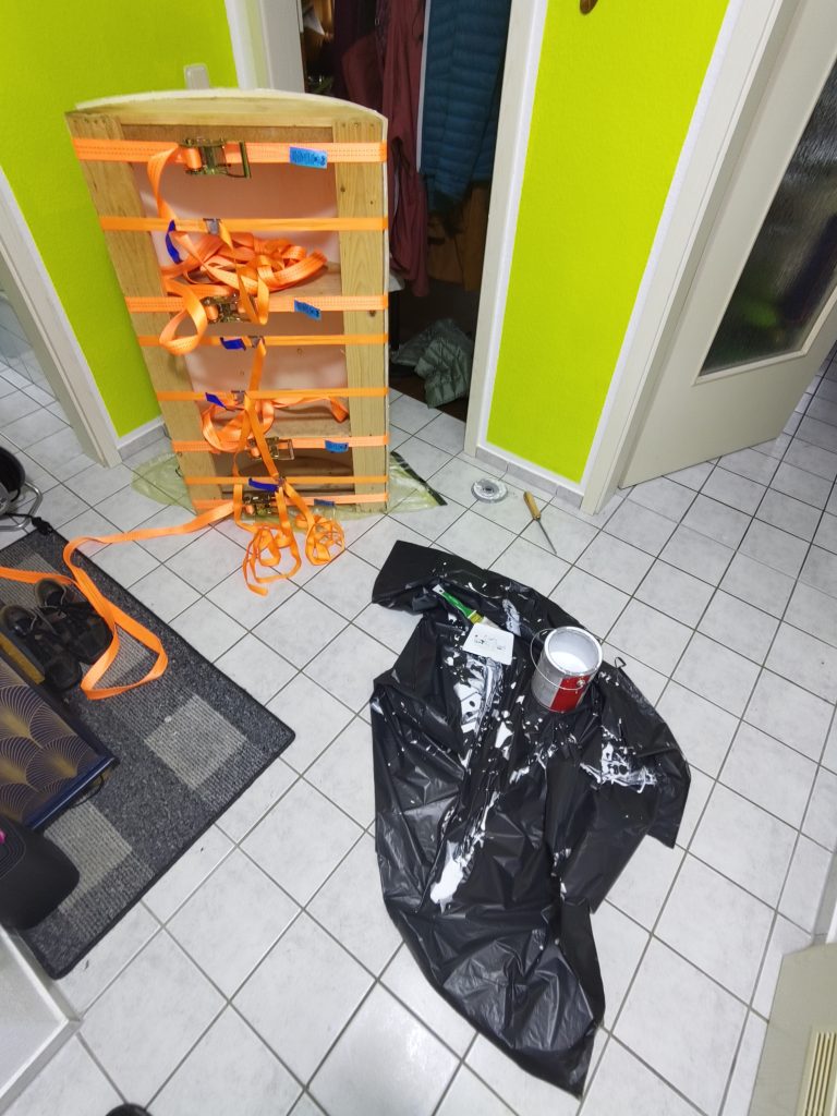 Bild 3: Nach dem verleimen bleibt einiges an Material aufzuräumen und zu putzen.