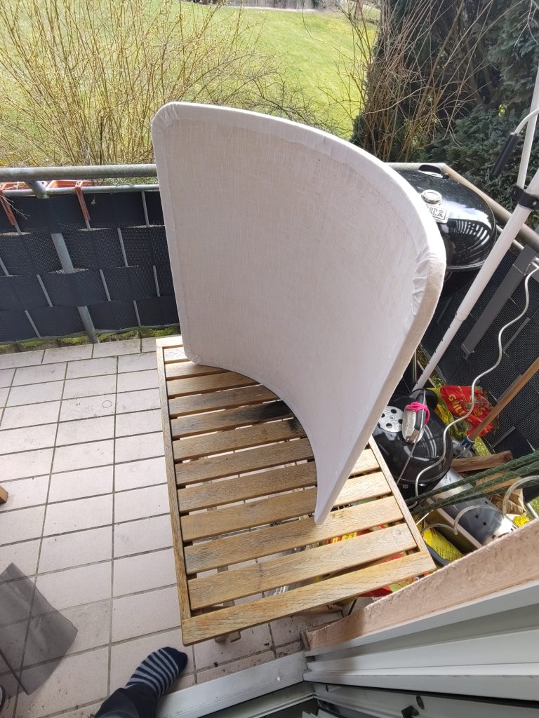 Bild 4: Der zweite Thraex Rohling wurde auf den Scutum-Rippen hergestellt. Deshalb ist der Biegeradius 300mm statt 500mm.